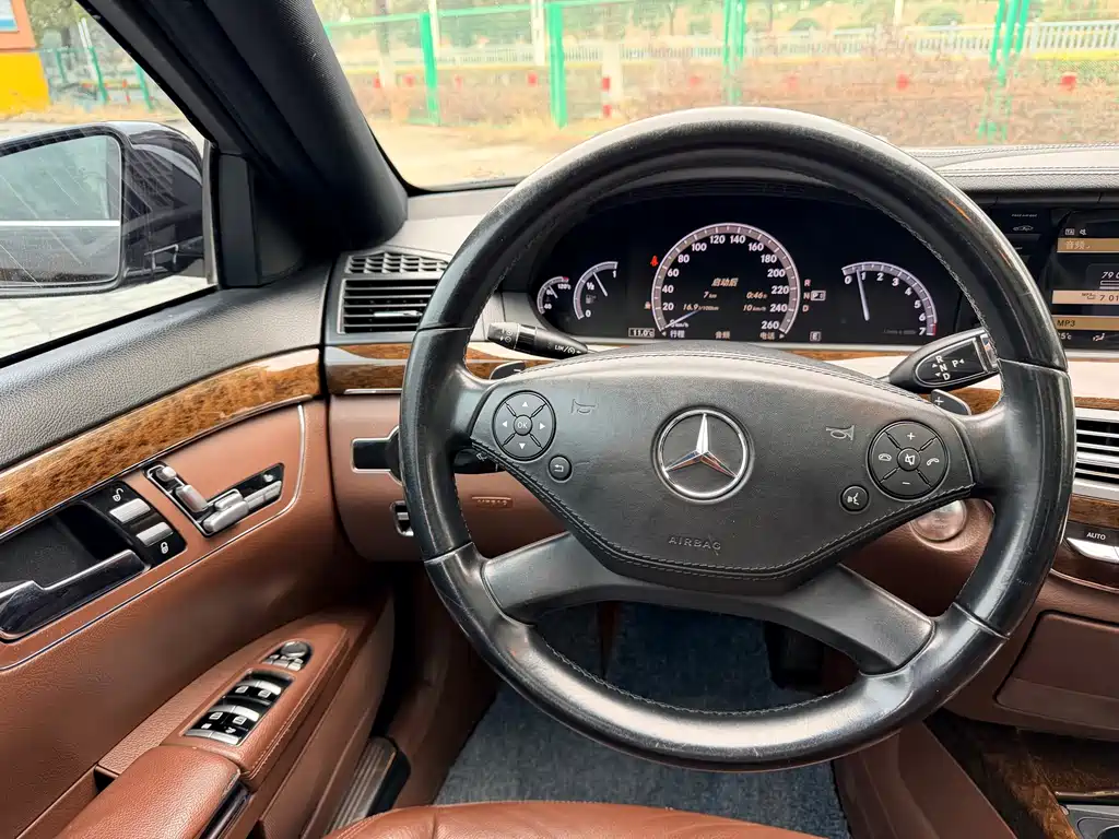 Mercedes-Benz Mercedes-Benz S-Class 2012 S 300 L Premium Grand Edition 2013 - thumbnail 15