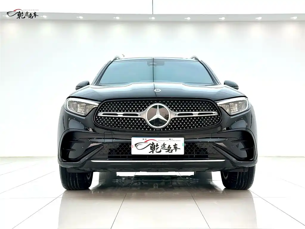 Mercedes-Benz Mercedes-Benz GLC 2023 GLC 260 L 4MATIC Luxury 5-Seat 2024 - thumbnail 2