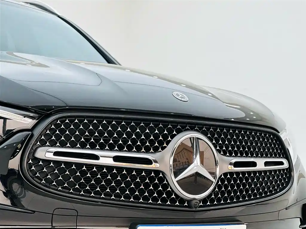 Mercedes-Benz Mercedes-Benz GLC 2023 GLC 260 L 4MATIC Luxury 5-Seat 2024 - thumbnail 10