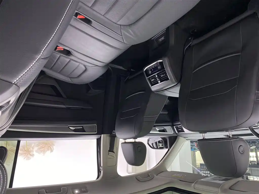 Volkswagen Teramont 2020 380TSI 4Motion Luxury Edition China V 2021 - thumbnail 7