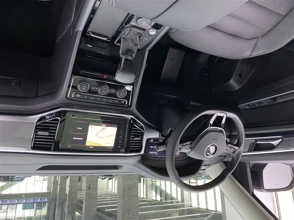 Volkswagen Teramont 2020 380TSI 4Motion Luxury Edition China V 2021 - thumbnail 15