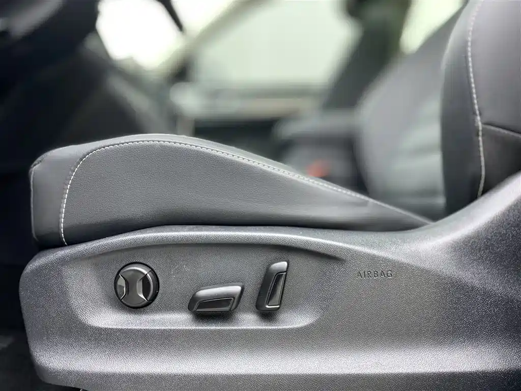 Volkswagen Teramont 2020 380TSI 4Motion Luxury Edition China V 2021 - thumbnail 23