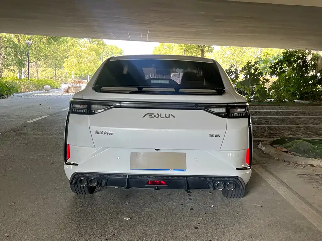 Dongfeng Fengshen Yi Xuan 2023 1.5L Automatic Comfort Edition 2023 - thumbnail 5