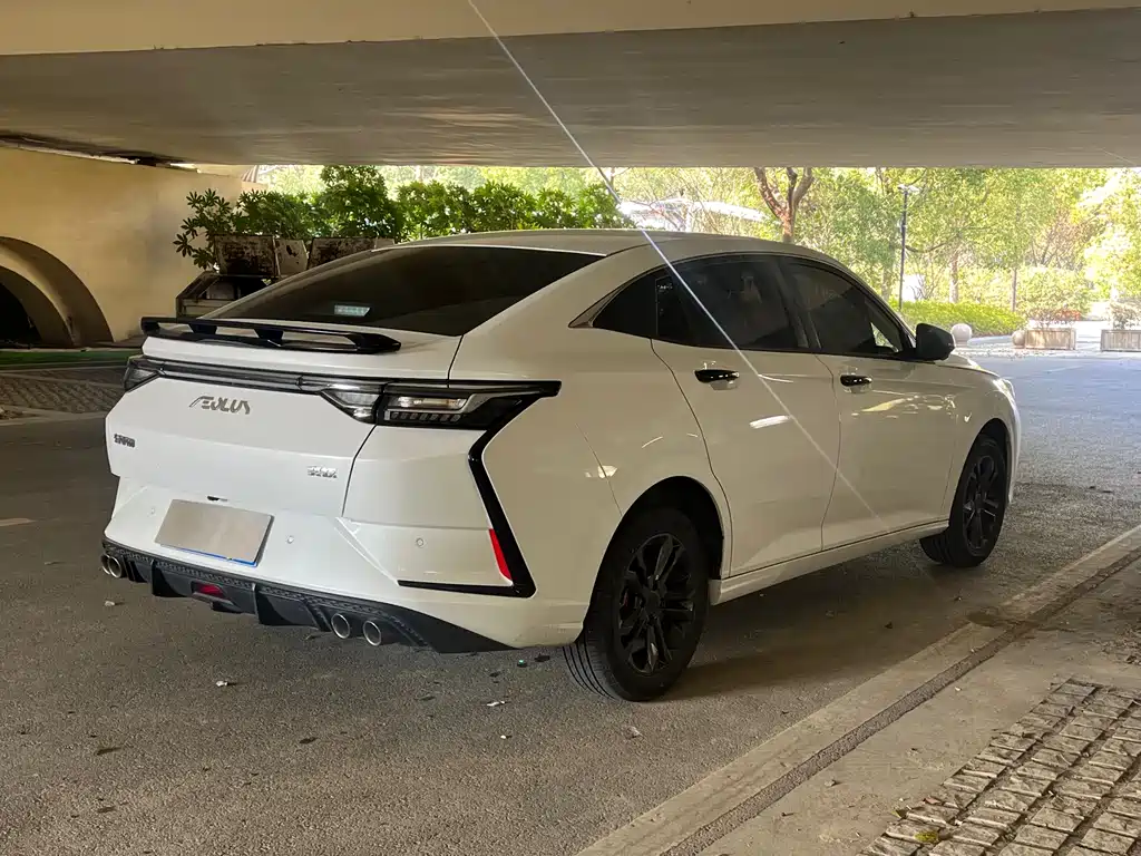 Dongfeng Fengshen Yi Xuan 2023 1.5L Automatic Comfort Edition 2023 - thumbnail 6