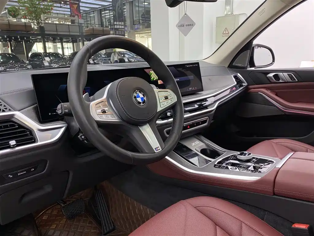 BMW BMW X5 2025 xDrive 30Li M Sport Shadowline Package 2025 - thumbnail 7