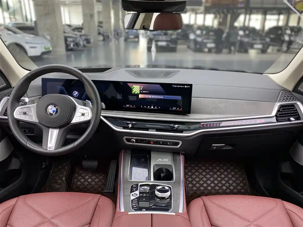 BMW BMW X5 2025 xDrive 30Li M Sport Shadowline Package 2025 - thumbnail 14