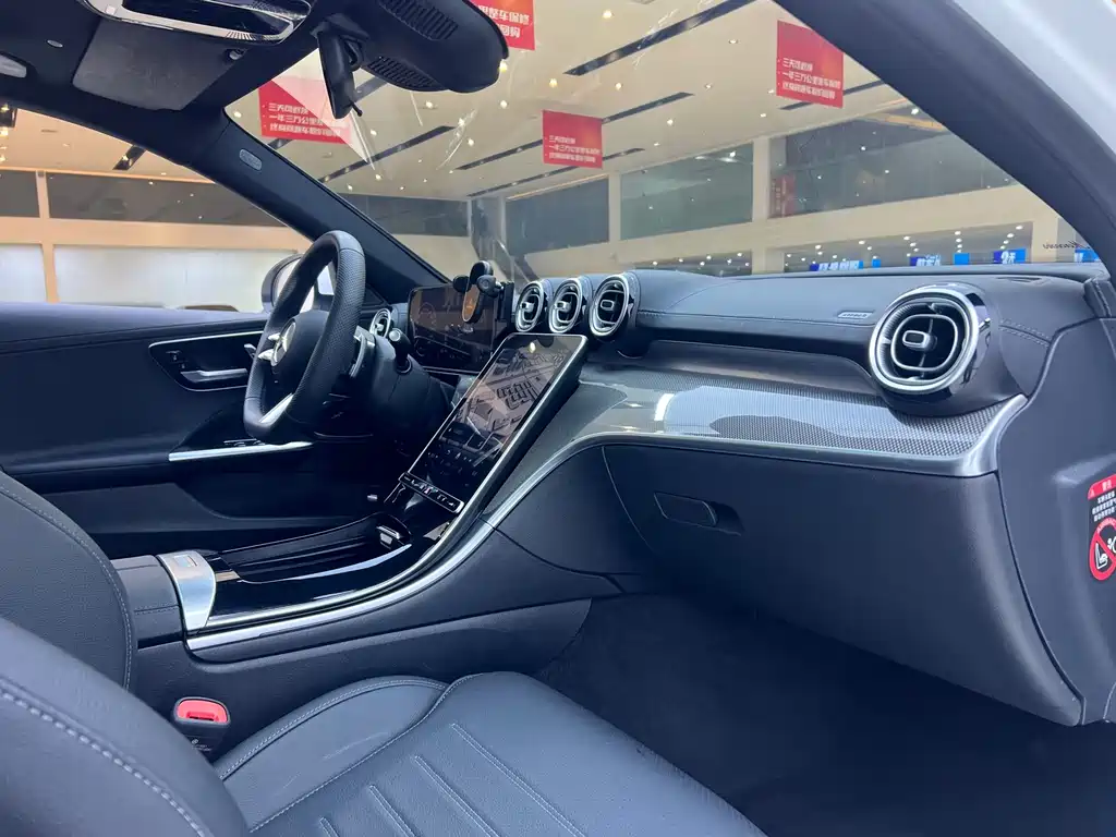 Mercedes-Benz Mercedes-Benz C-Class 2024 C 260 L Sport Edition 2024 - thumbnail 22