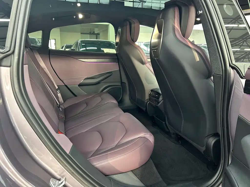 Xiaomi Auto Xiaomi SU7 2024 RWD Ultra-Long Range High-End Intelligent Driving Pro Edition 2025 - thumbnail 10