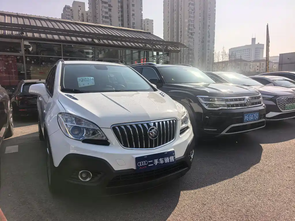 Buick Buick Encore 2015 1.4T Automatic FWD Urban Elite 2017 - thumbnail 3