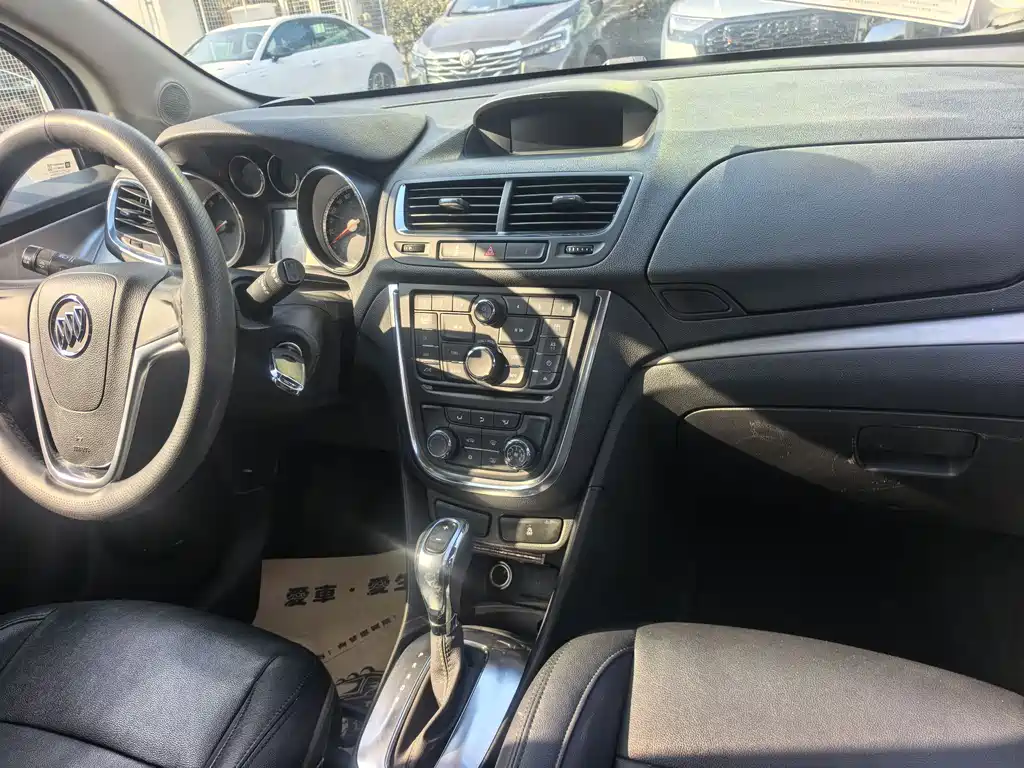 Buick Buick Encore 2015 1.4T Automatic FWD Urban Elite 2017 - thumbnail 9