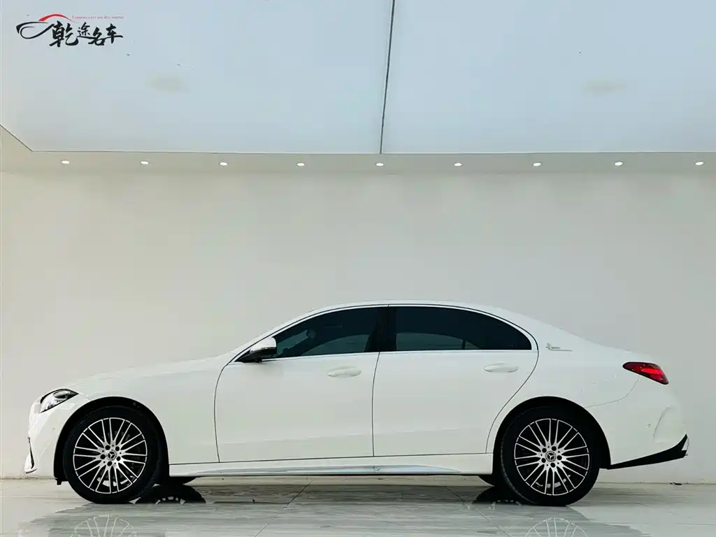 Mercedes-Benz Mercedes-Benz C-Class 2024 C 200 L Sport Edition 2024 - thumbnail 4
