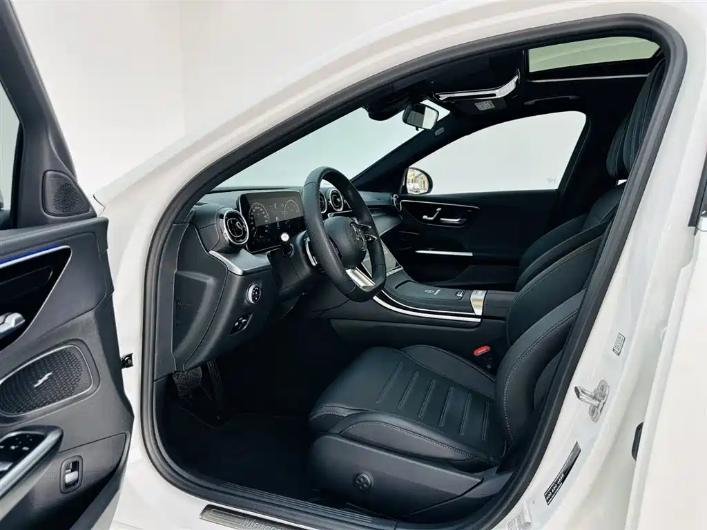 Mercedes-Benz Mercedes-Benz C-Class 2024 C 200 L Sport Edition 2024 - thumbnail 13