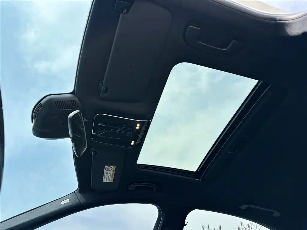 Mercedes-Benz Mercedes-Benz C-Class 2024 C 200 L Sport Edition 2024 - thumbnail 23