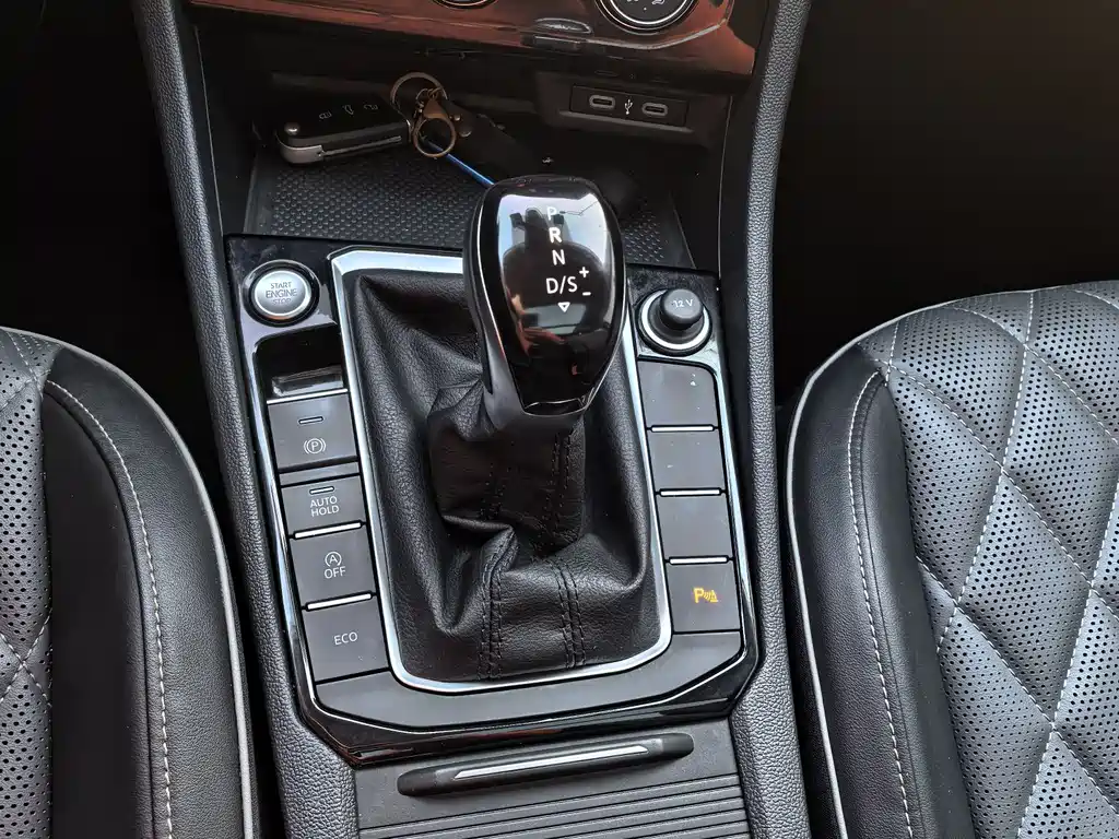 Volkswagen Volkswagen Sagitar 2023 300TSI DSG Comfortline 2023 - thumbnail 9