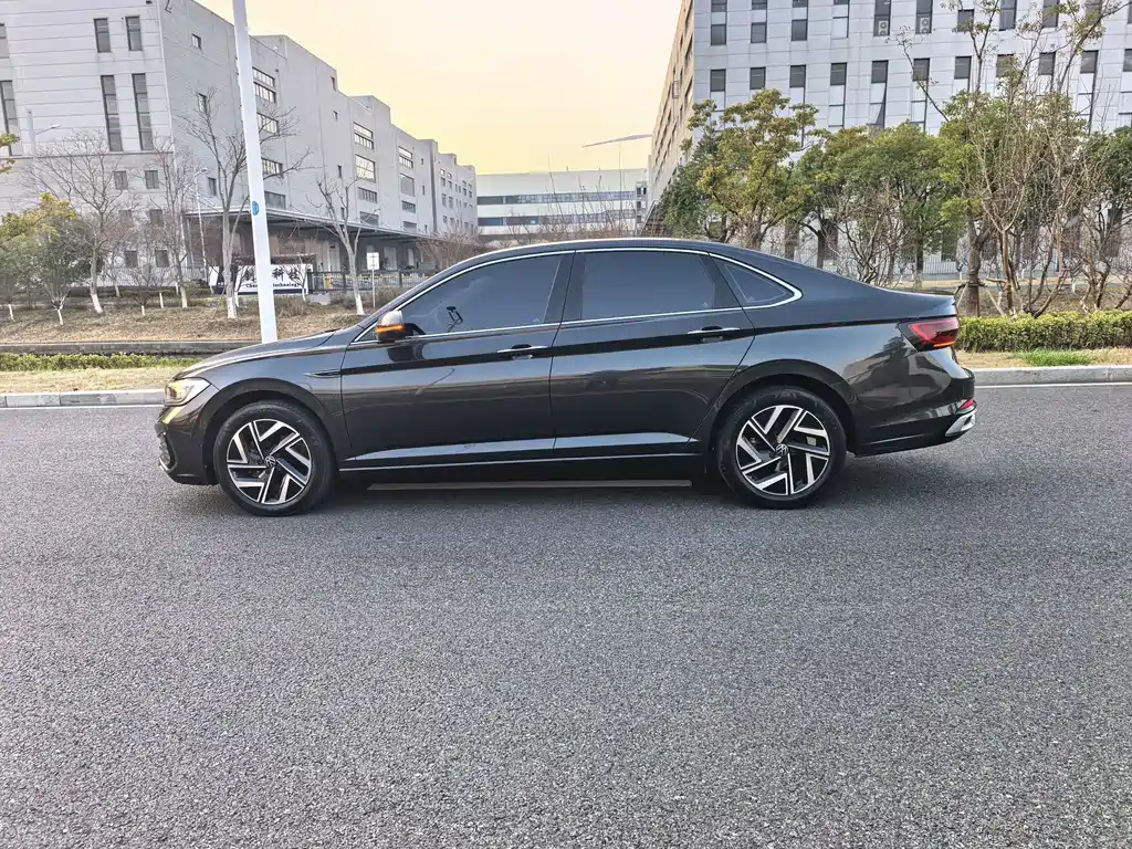 Volkswagen Volkswagen Sagitar 2023 300TSI DSG Comfortline 2023 - thumbnail 11