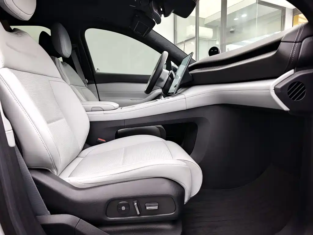 NIO NIO ES6 2023 75kWh 2024 - thumbnail 10