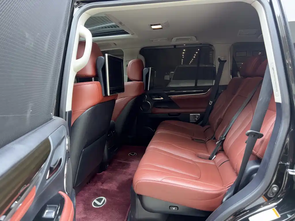 Lexus Lexus LX 570 2017 Model Canadian Specification 2019 - thumbnail 13