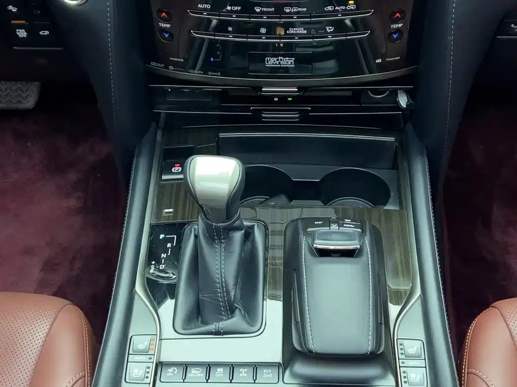 Lexus Lexus LX 570 2017 Model Canadian Specification 2019 - thumbnail 15