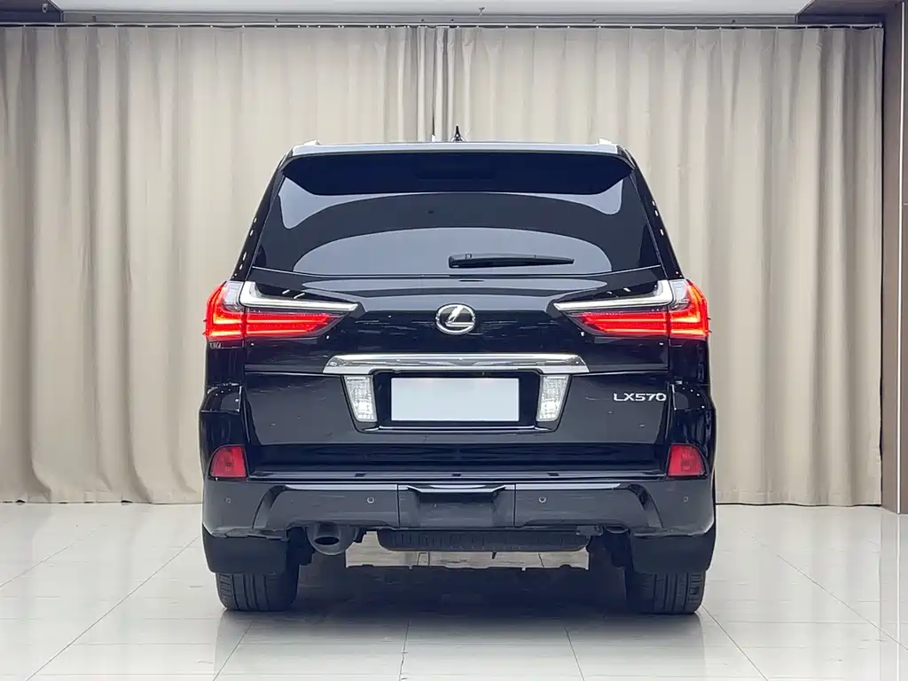 Lexus Lexus LX 570 2017 Model Canadian Specification 2019 - thumbnail 19