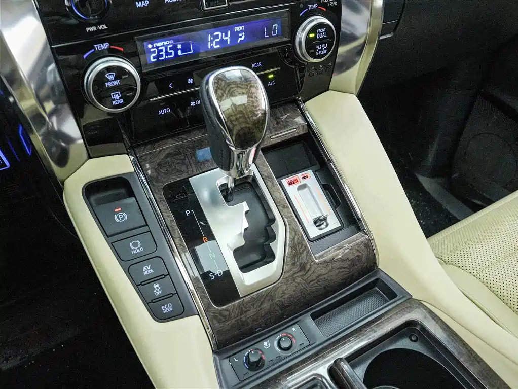 Toyota Alphard 2021 Model Hybrid 2.5L Premium Edition 2022 - thumbnail 10