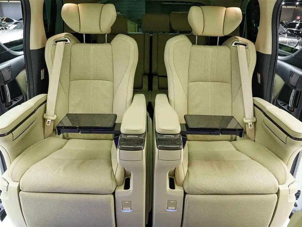 Toyota Alphard 2021 Model Hybrid 2.5L Premium Edition 2022 - thumbnail 14