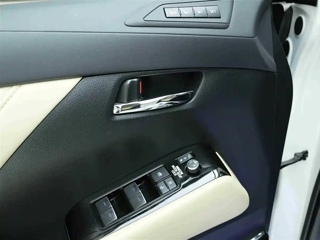 Toyota Alphard 2021 Model Hybrid 2.5L Premium Edition 2022 - thumbnail 17