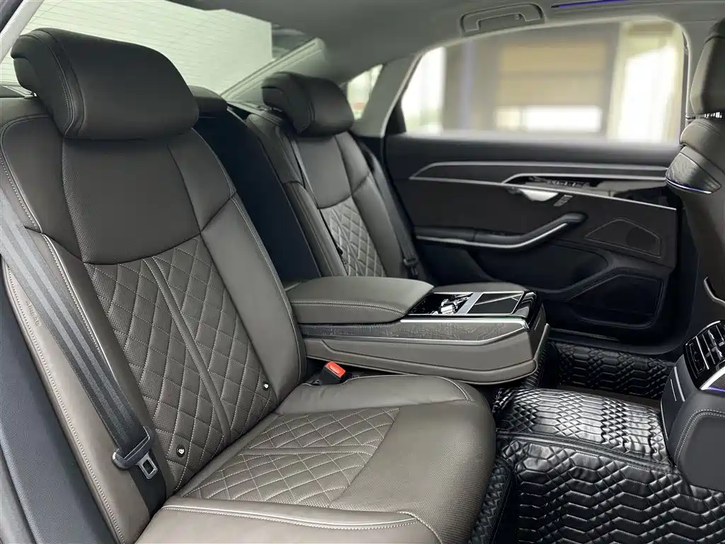 Audi Audi A8 2024 A8L 50 TFSI quattro Premium Selection 2024 - thumbnail 12