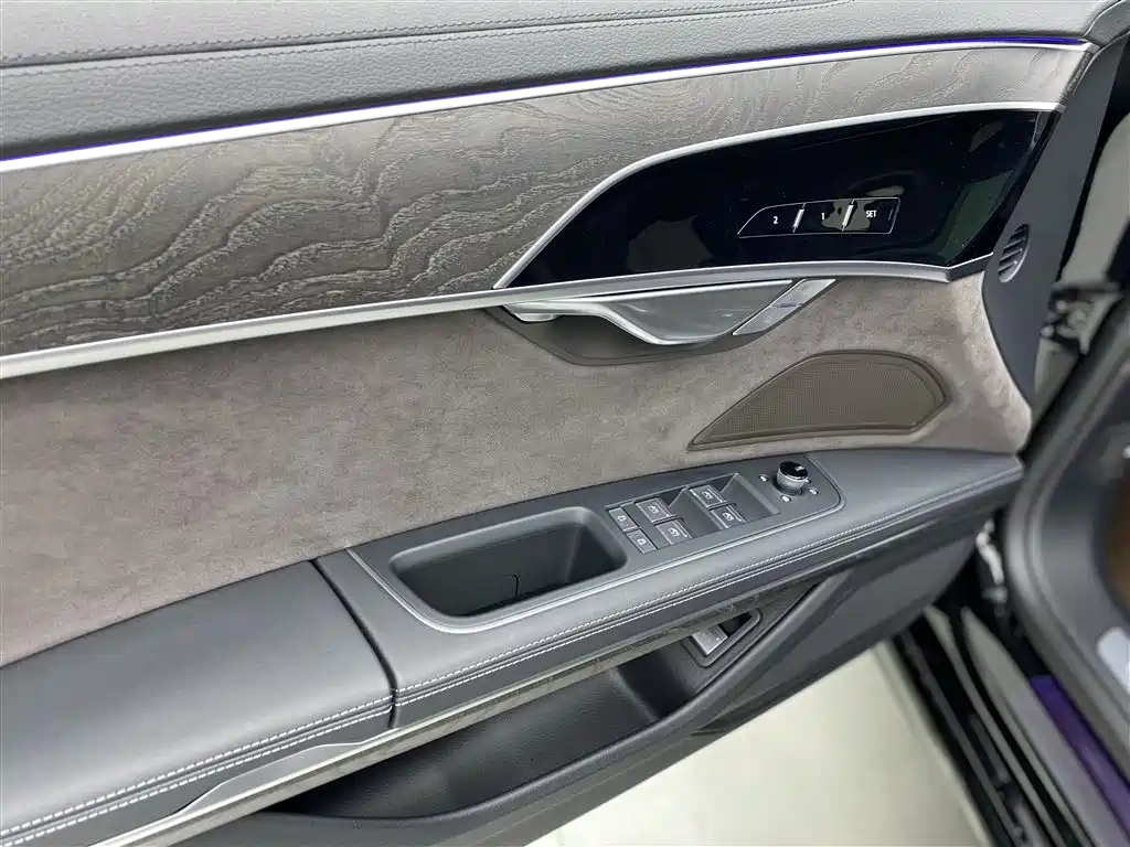 Audi Audi A8 2024 A8L 50 TFSI quattro Premium Selection 2024 - thumbnail 22