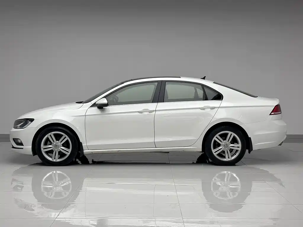 Volkswagen Lamando 2015 280TSI DSG Comfort Edition 2016 - thumbnail 4