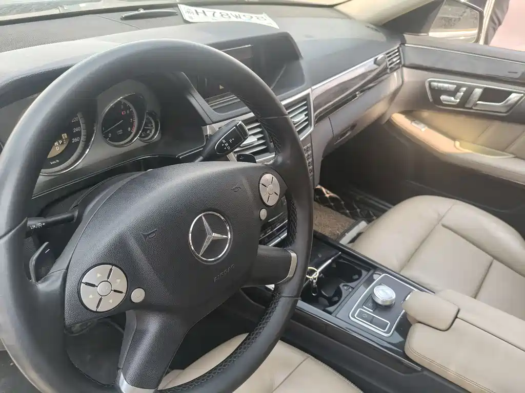 Mercedes-Benz Mercedes-Benz E-Class 2012 E 260 L CGI Fashion Edition 2012 - thumbnail 9