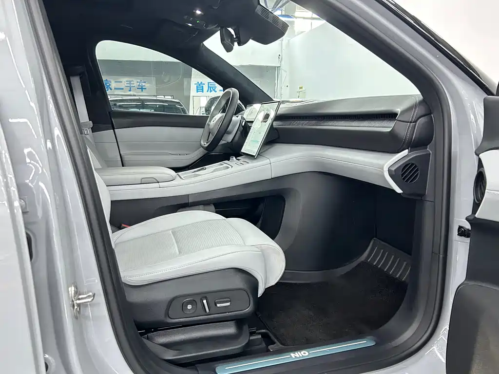 NIO NIO ES6 2024 75kWh 2024 - thumbnail 9