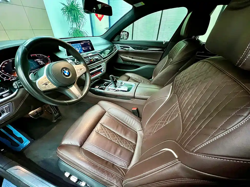 BMW BMW 7 Series 2021 730Li M Sport Package 2021 - thumbnail 13