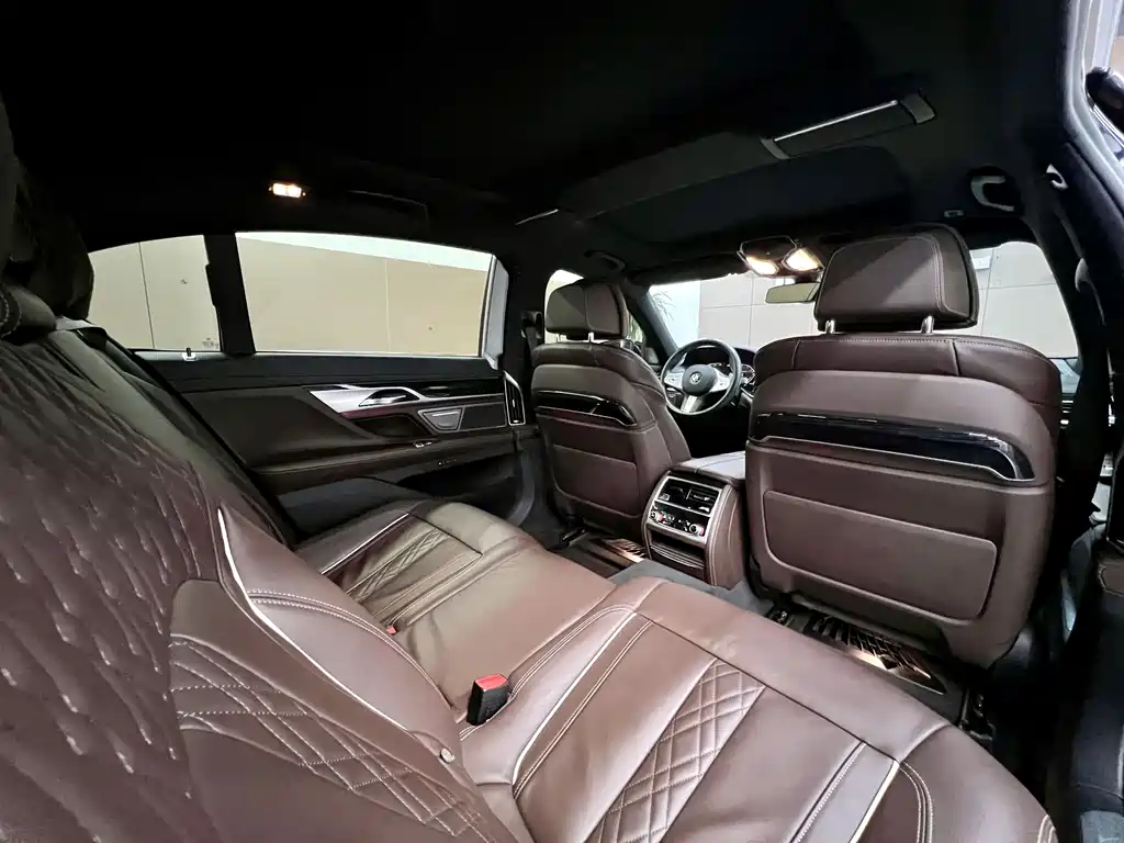 BMW BMW 7 Series 2021 730Li M Sport Package 2021 - thumbnail 14