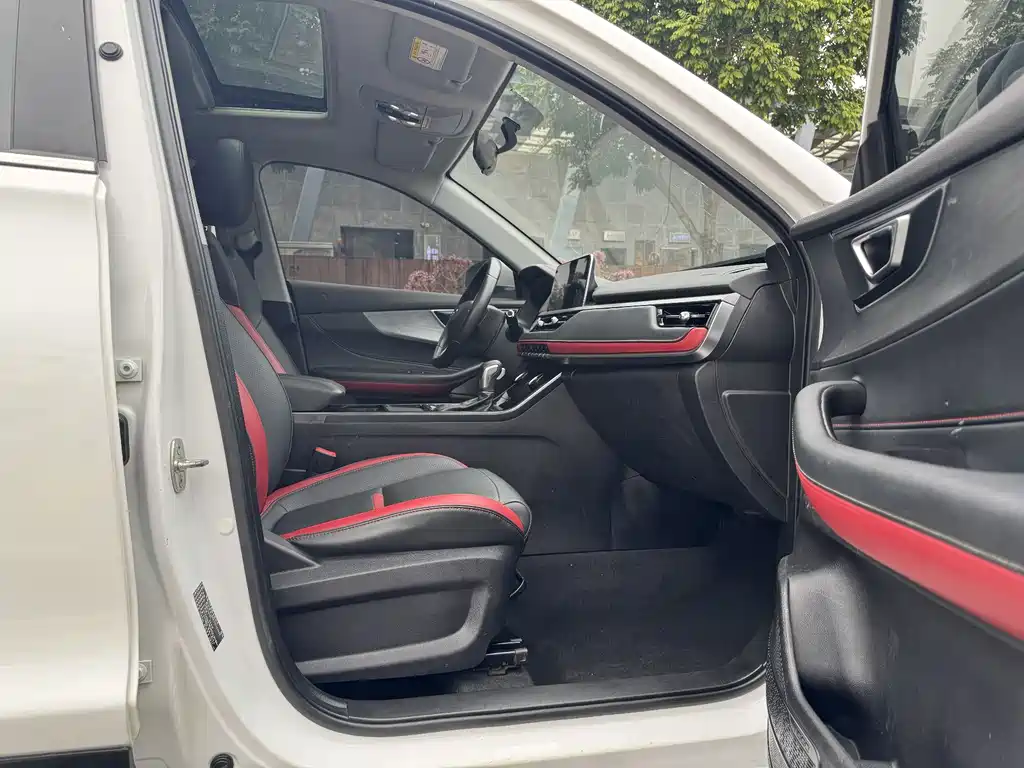 Chery Chery Tiggo 5x 2021 Super Hero Edition 1.5L CVT Luxury 2021 - thumbnail 12