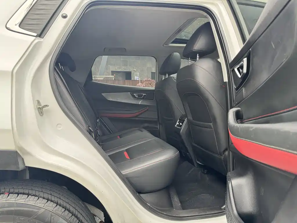 Chery Chery Tiggo 5x 2021 Super Hero Edition 1.5L CVT Luxury 2021 - thumbnail 14