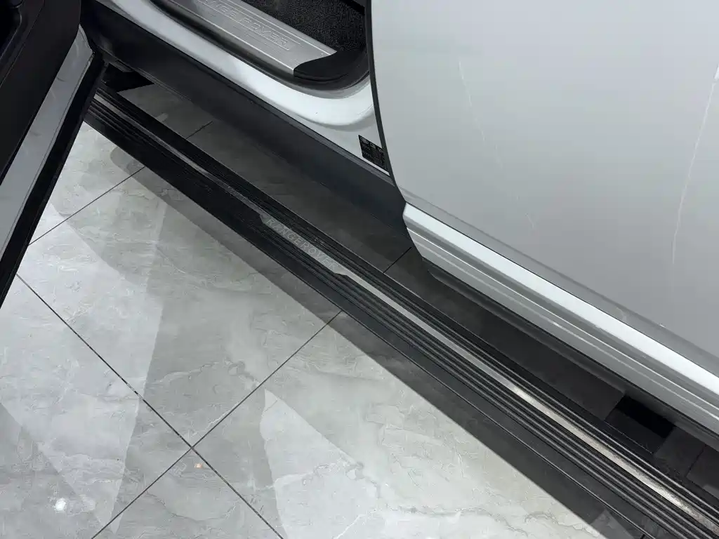 Land Rover Range Rover 2017 3.0 SC V6 Vogue 2018 - thumbnail 6
