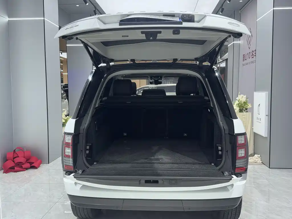 Land Rover Range Rover 2017 3.0 SC V6 Vogue 2018 - thumbnail 23