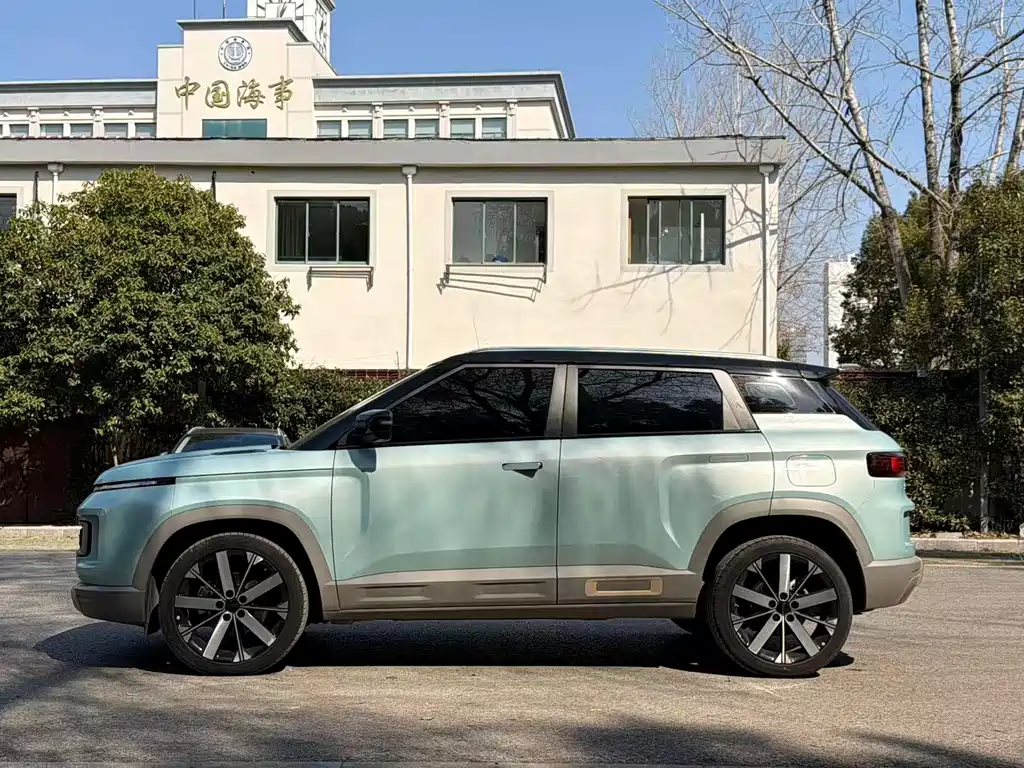 Geely Auto Geely ICON 2022 1.5TD Qingyuan Limited Edition 2023 - thumbnail 3