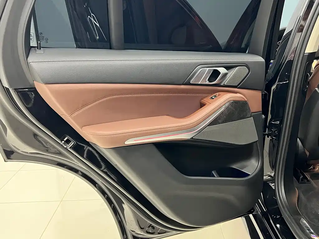 BMW BMW X5 Import 2021 Model Facelift xDrive40i Premium M Sport Package 2021 - thumbnail 10