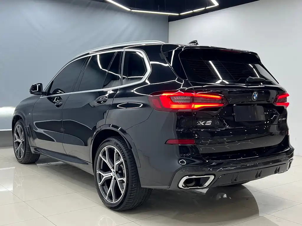 BMW BMW X5 Import 2021 Model Facelift xDrive40i Premium M Sport Package 2021 - thumbnail 22