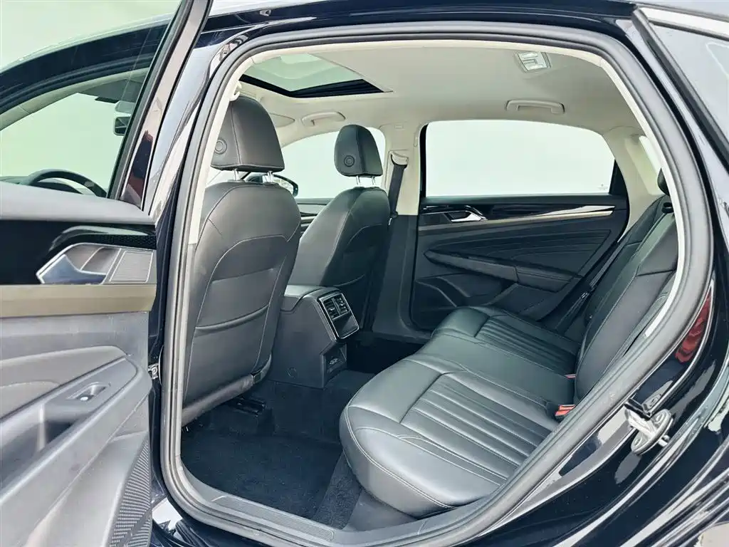 Volkswagen Volkswagen Passat 2019 280TSI Business Edition China VI 2020 - thumbnail 14