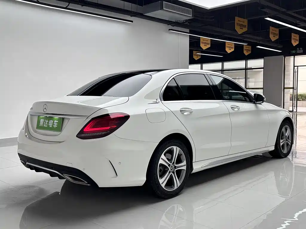 Mercedes-Benz Mercedes-Benz C-Class 2020 Facelift C 260 L Sport Edition 2021 - thumbnail 6