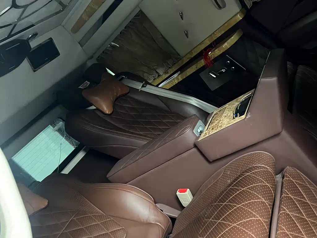 Cadillac Cadillac Escalade 2017 6.2L US Specification 2018 - thumbnail 8