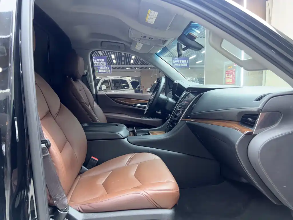 Cadillac Cadillac Escalade 2017 6.2L US Specification 2018 - thumbnail 12