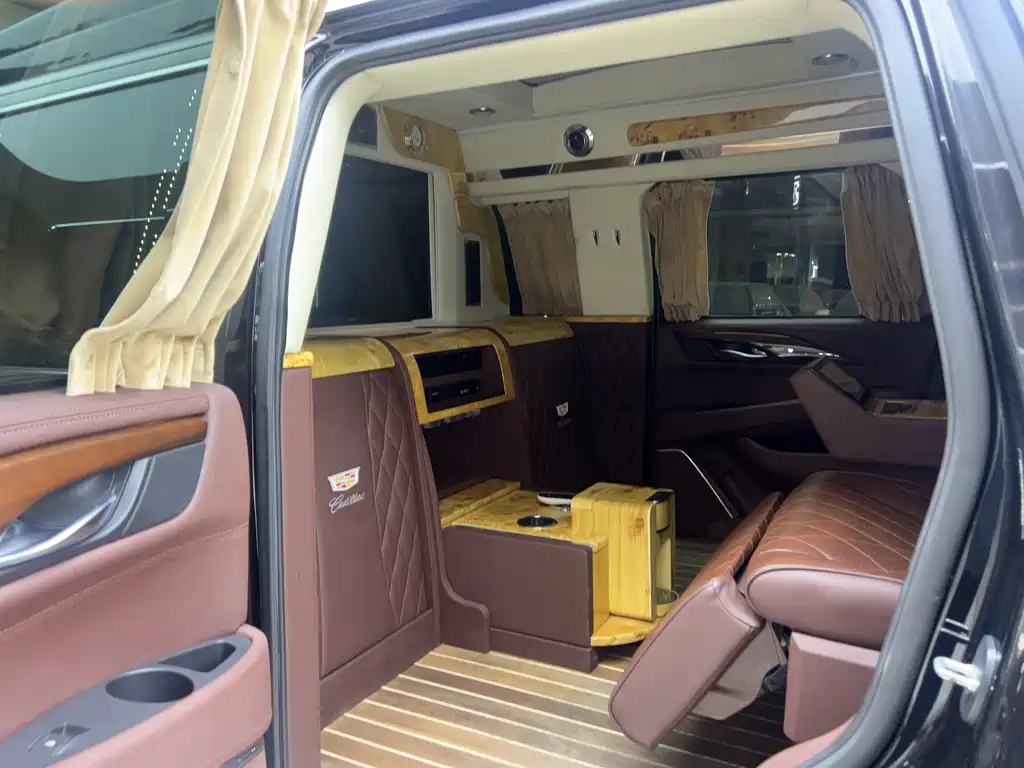 Cadillac Cadillac Escalade 2017 6.2L US Specification 2018 - thumbnail 13