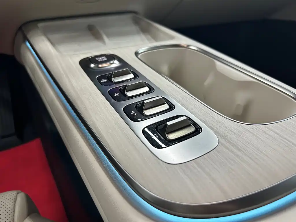 Xiaomi Automobile Xiaomi SU7 2024 Rear-Wheel Drive Ultra-Long Range High-End Intelligent Driving Pro Edition 2025 - thumbnail 8