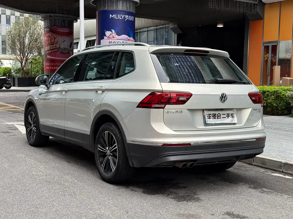 Volkswagen Volkswagen Tiguan L 2019 330TSI Automatic 2WD Panoramic Comfort Edition China VI 2019 - thumbnail 4