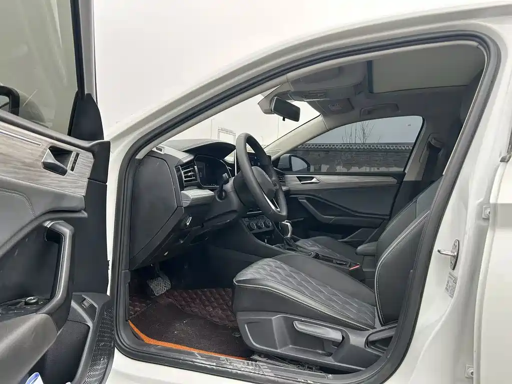 Volkswagen Volkswagen Sagitar 2023 300TSI DSG Comfortline 2023 - thumbnail 4