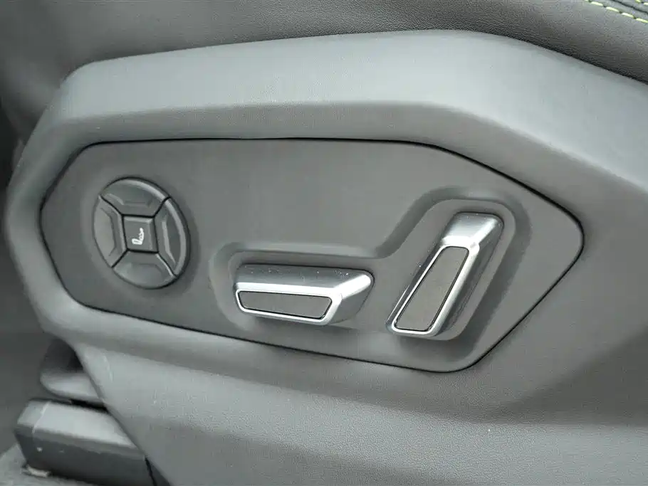 Lamborghini Lamborghini Urus 2023 4.0T V8 S 2024 - thumbnail 19