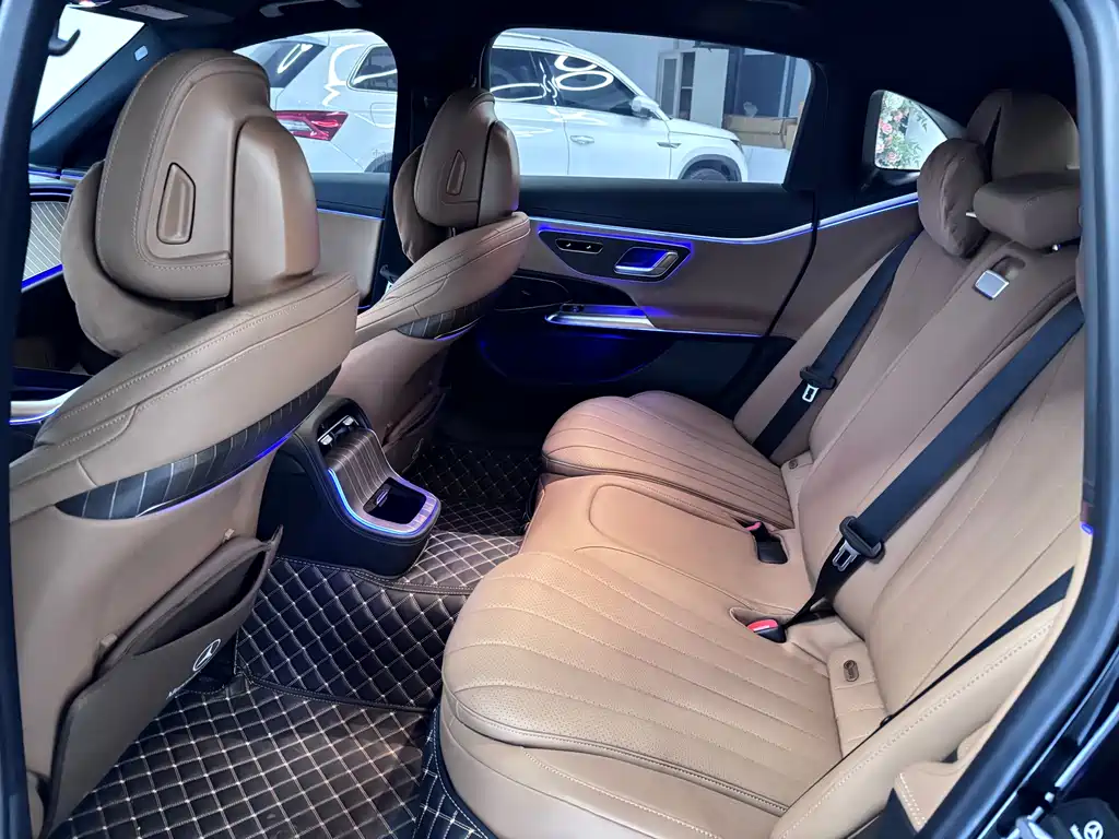 Mercedes-Benz Mercedes-Benz E-Class 2024 E 300 L Fashion Edition 2024 - thumbnail 15